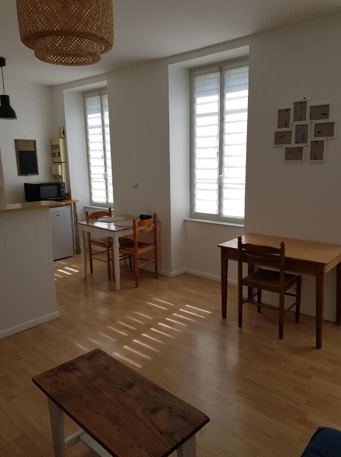 Appart Cosy Plein Centre Apartment Saint-Pol-de-Leon Exterior photo