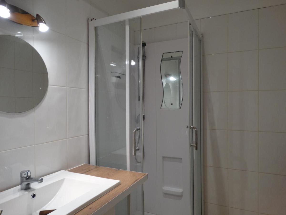 Appart Cosy Plein Centre Apartment Saint-Pol-de-Leon Exterior photo