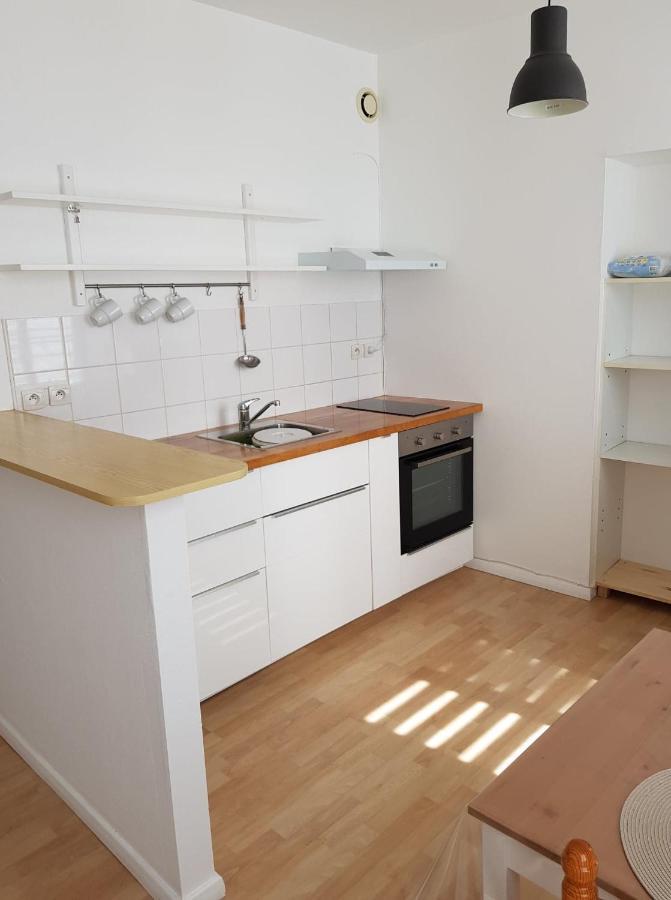 Appart Cosy Plein Centre Apartment Saint-Pol-de-Leon Exterior photo